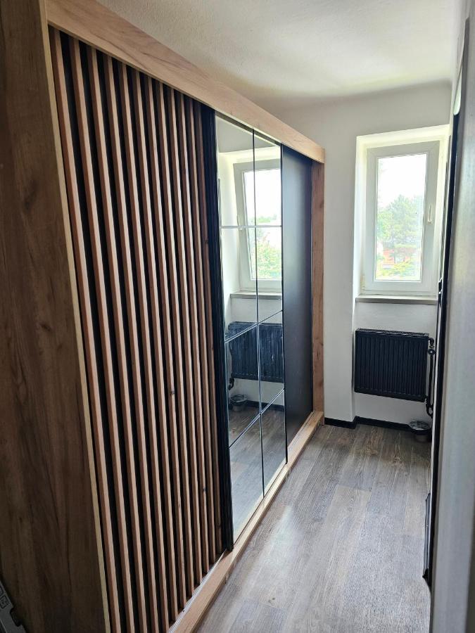 Apartman Opava S Parkovanim Esterno foto