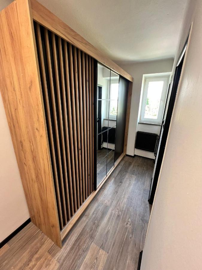 Apartman Opava S Parkovanim Esterno foto